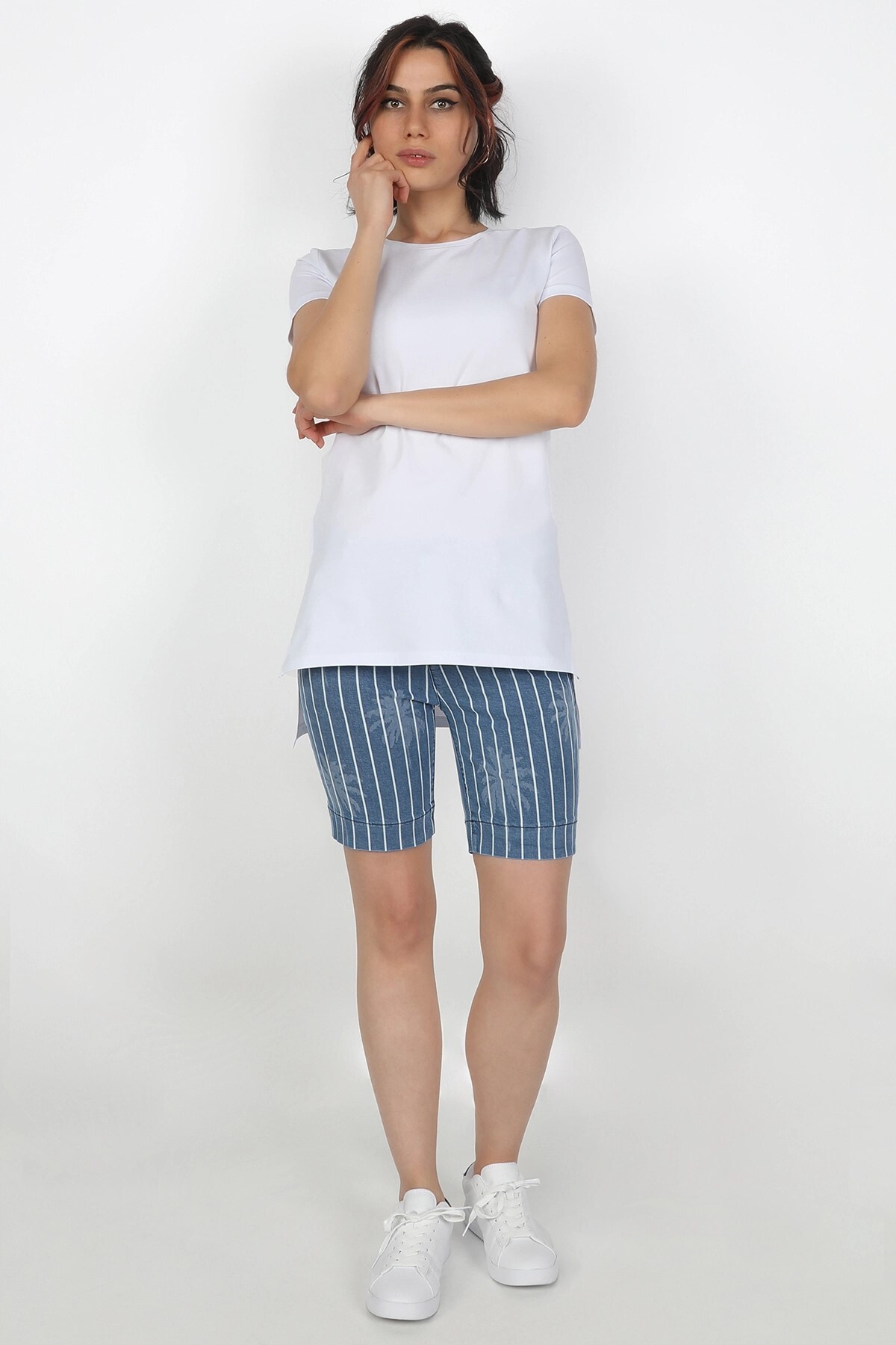 Balins - Kadın Düz Çizgili Lazerli Şort DüzÇizLaz