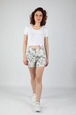 Balins - Kadın Gabardin Gri Gül Baskılı Şort Beyaz