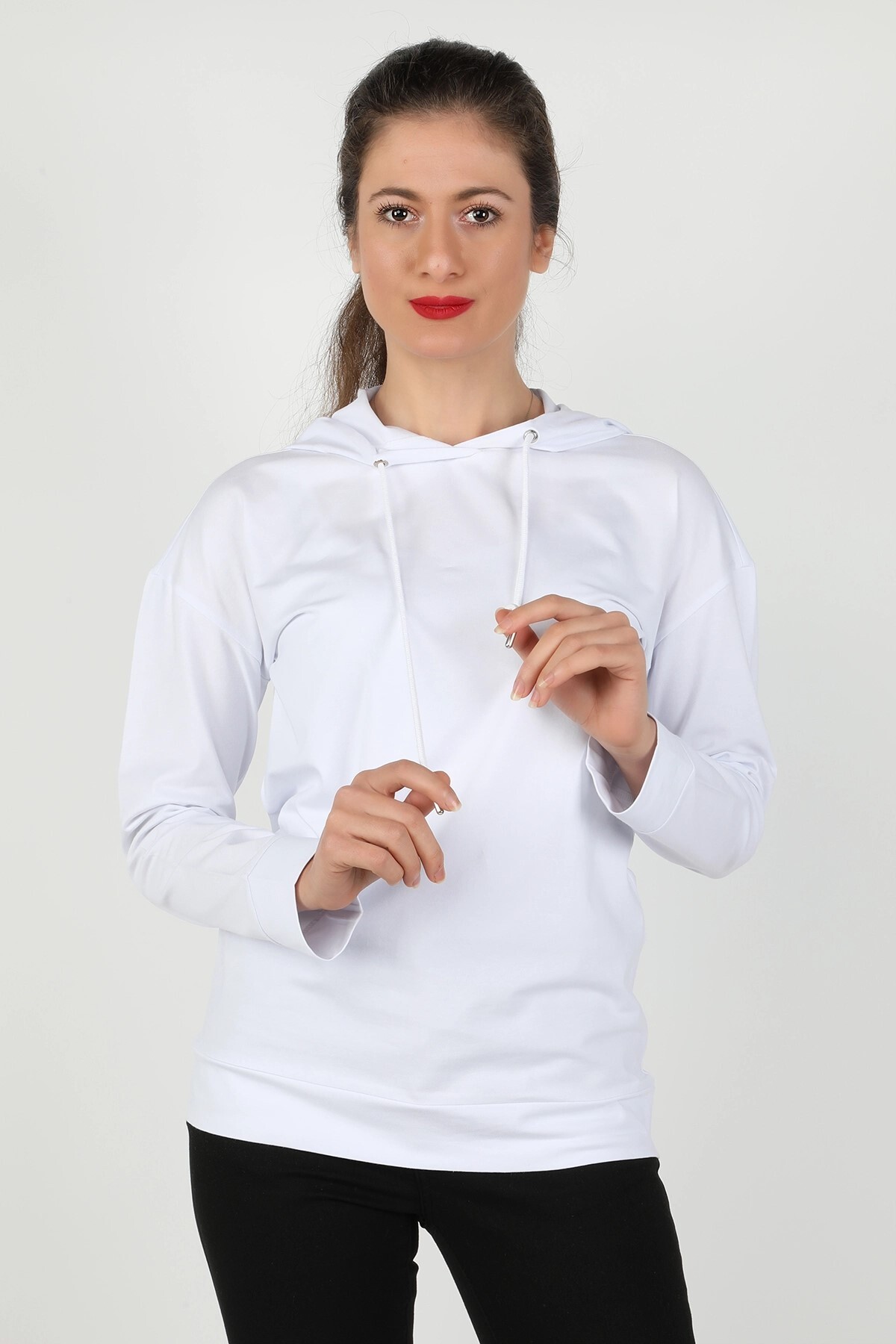 Kadın Kapüşonlu Sweatshirt Beyaz Kadın Kapüşonlu Sweatshirt Beyaz