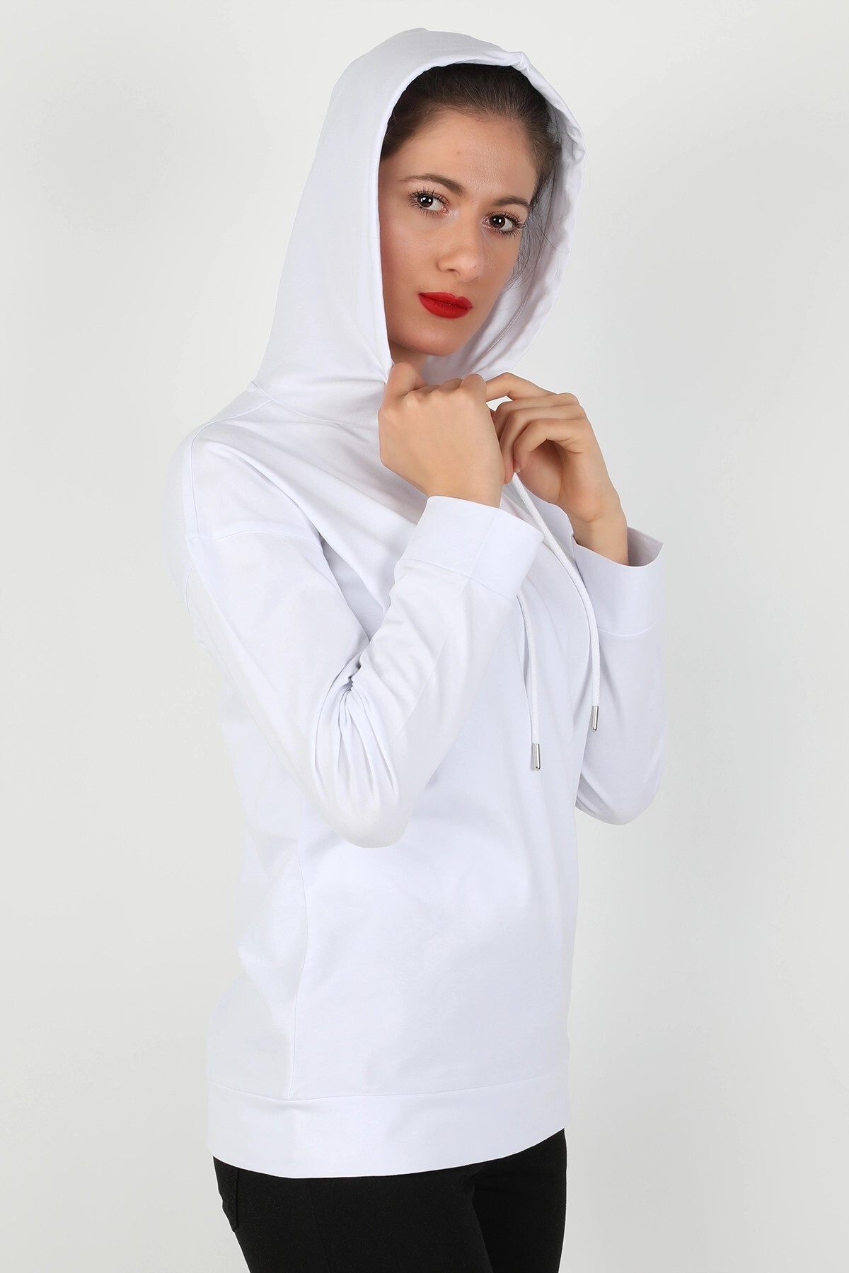 Kadın Kapüşonlu Sweatshirt Beyaz Kadın Kapüşonlu Sweatshirt Beyaz